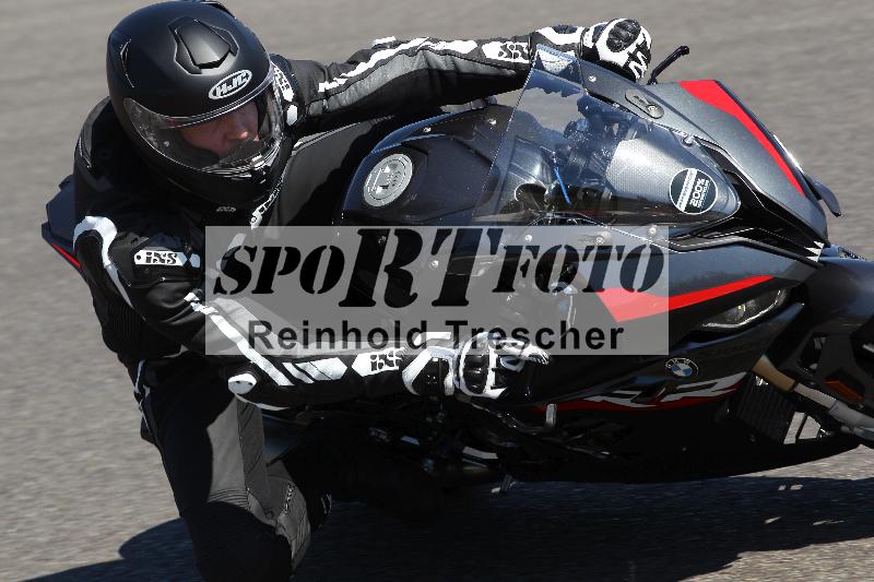 Archiv-2022/51 10.08.2022 Freeride Training ADR/Medium/unklar